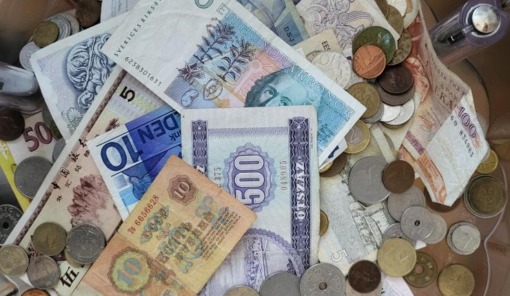 Veronkevennys ja Julian Alvarez